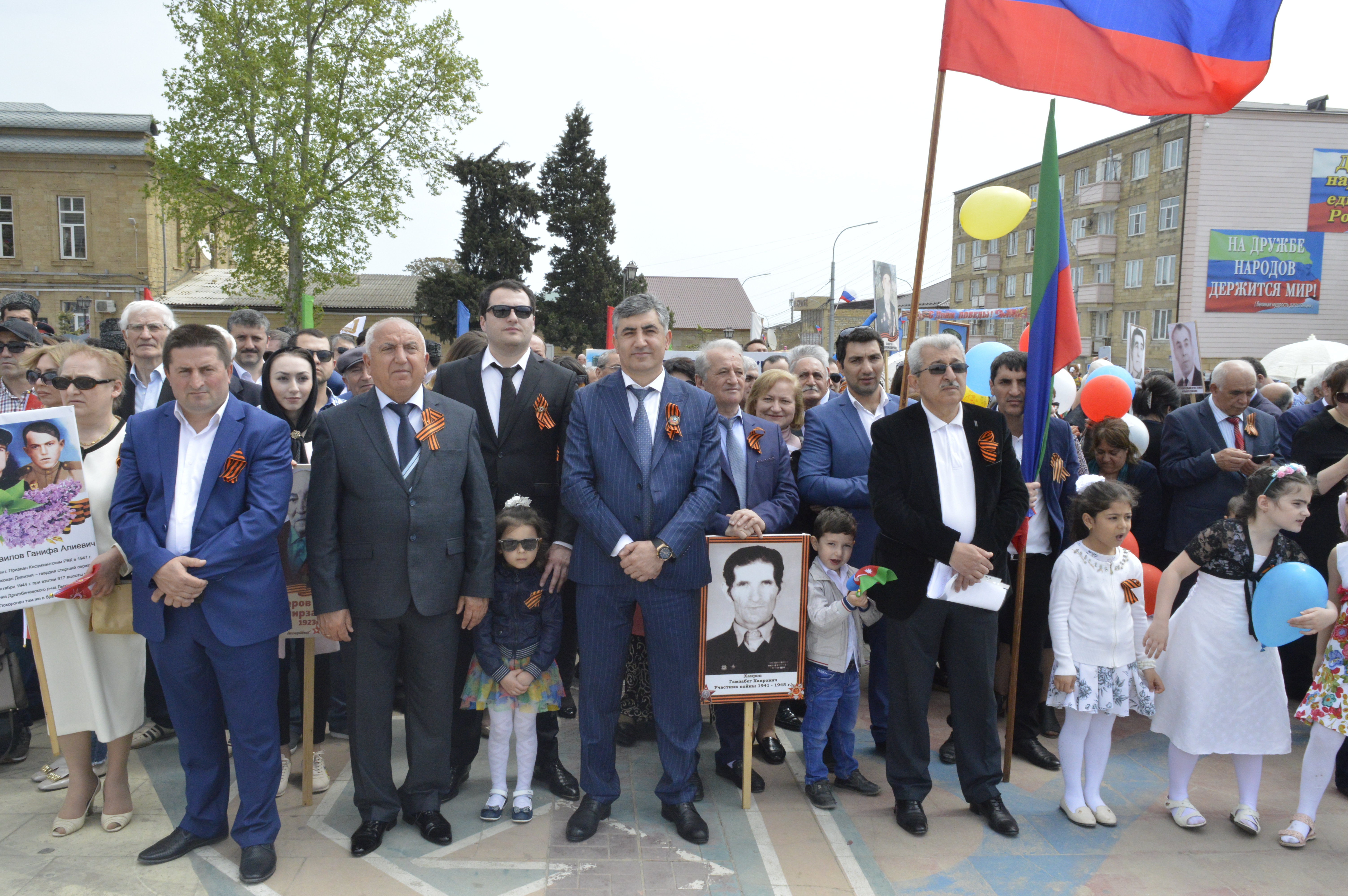 Коллектив МКУ "Управление культуры, спорта, молодежной политики и туризма" на  параде в честь Великой Победы